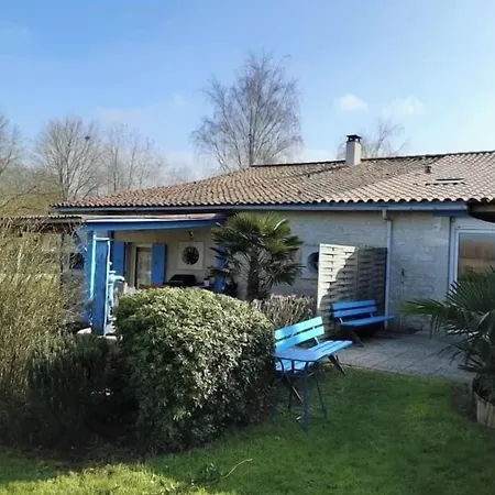 La Chabanaise - Marais Poitevin Bed & Breakfast Cramchaban